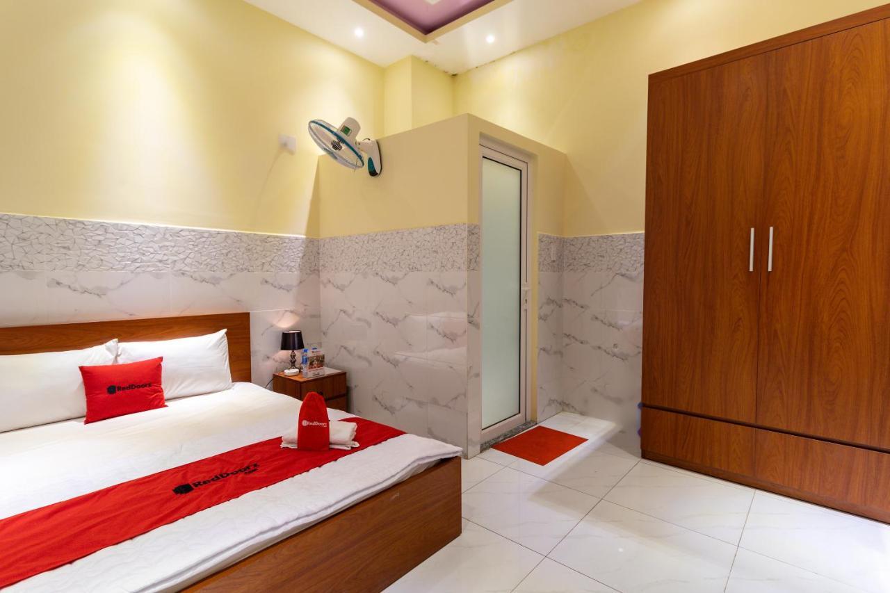 فندق Reddoorz Near Etown 4 مدينة هوشي منه المظهر الخارجي الصورة
